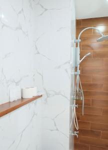 Order Residence ฟรี Mini breakfastและ Netflix ทุกห้อง