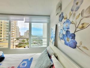 Blue Sunrise Studio by TOR