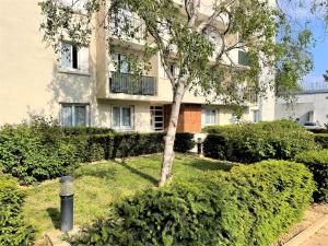 Appartements BROSSOLETTE Appartement T2 spacieux et lumineux balcon vue degagee : photos des chambres