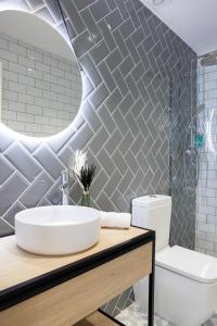 FLORIT FLATS - The Serreria Rooms