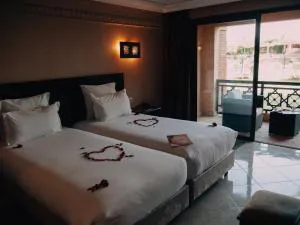 Zalagh Kasbah Hotel & Spa - Урика