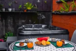 JASMIN DE NUIT - Villa FOURNAISE - Le Onzième