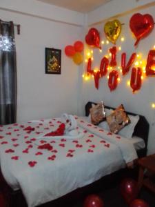 Madys view -Aaple Ghar