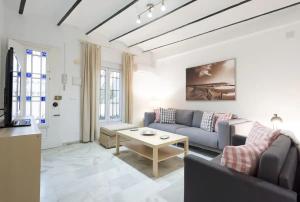 Apartamento con Patio