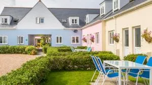 Ellingham Self-Catering Cottages - Torteval Ellingham Self-Catering Cottages - Torteval