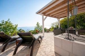 New Villa OLE, stone house, sea view, jacuzzi