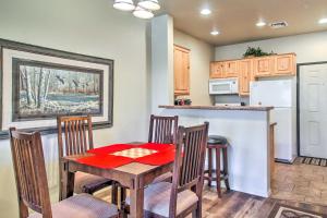 Dog-Friendly Condo Hike, Fish and Golf Nearby!