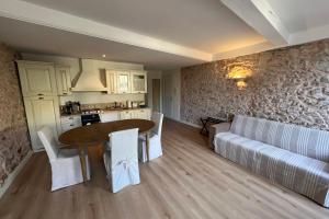 C054-Bel Appartement Lumineux au Coeur du Suquet