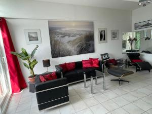 Naturist Port Ambonne Melrose View