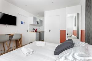 Appartements Glas - Superbe studio renove en hypercentre : photos des chambres