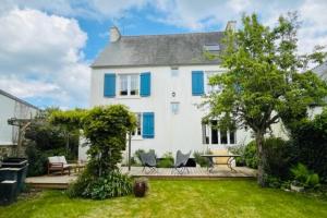 Maisons de vacances 240 m avec wifi-JARDIN-TERRASSE et PISCINE privee : Maison de Vacances