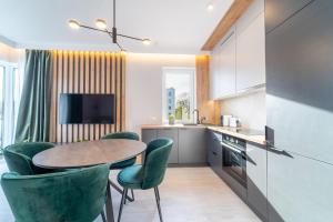 Bella Vista - 3pok, 5 łóżek, centrum, parking, winda, widok na rzekę, Netflix