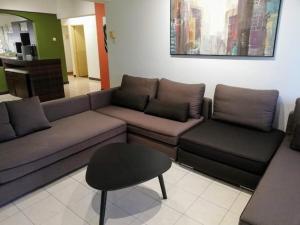 3 Rooms 10 pax VKA near LRT Axiata Bkt-Jalil IMU APU