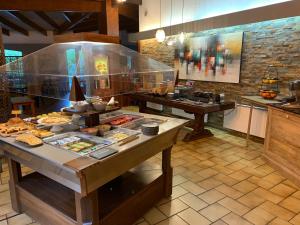 Hotels Logis Hotel-Restaurant Spa Le Lac : photos des chambres