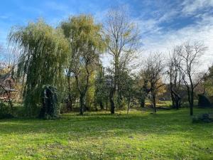 Romantická chalúpka na polosamote