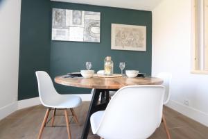 Appartements Coeur de ville, T2 cosy & elegant : photos des chambres