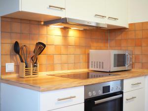 Haus Mediterran - Gemütliches Ferienhaus 130 m² für max. 7 Personen mit Balkon und Garten am Bodensee