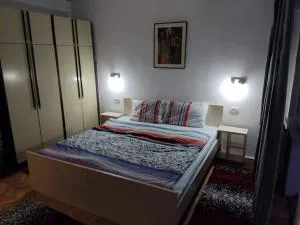 Zozi urban studio - Lisiçë e Epërme