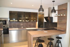 Triplex 110 m2 centre historique avec jacuzzi DINAN