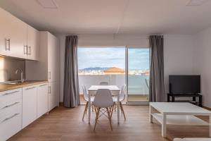 FUN BUILDING TERRACES by HOMEABOUT