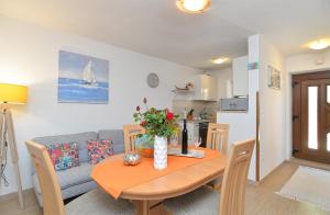 House Sosici 2125 