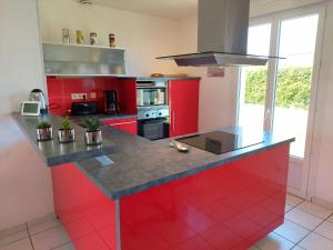 Maisons de vacances Single storey holiday home near the beach, Santec : photos des chambres