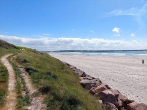 Maisons de vacances Single storey holiday home near the beach, Santec : photos des chambres