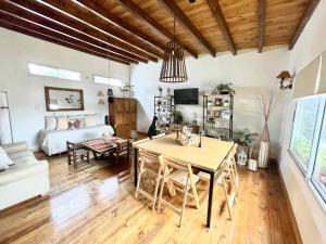 Casa divina temporaria en Tafí Del Valle ,pleno centro