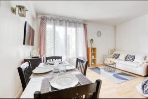 Appartements Superbe studio apartment a 2MN de Paris : photos des chambres