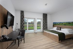 Double Room - Disability Access room in Hotel Grohnder Fährhaus