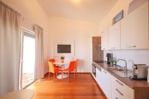 Sunny Terrace with two bedroom and parking