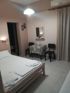 Classic Quadruple Room room in Iliana