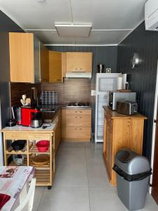 Belle villa de vacances climatisée, residence TAMARIS, wifi, 2 chambres 4 à 6 couchages, accès payant pour les piscines et animations , PORTIRAGNES PLAGE LRTAMA57