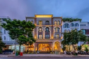 Golden Tree Hotel & Apartment - Phú Mỹ