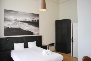 Comfort Double or Twin Room room in Hotel Le Parisien