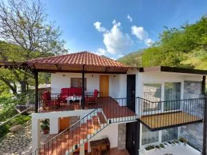 VILA RIRA - Rrajcë, Shebenik - Librazhd