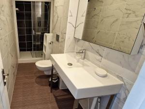 Appart'hotels ROYAL LUCHON : photos des chambres