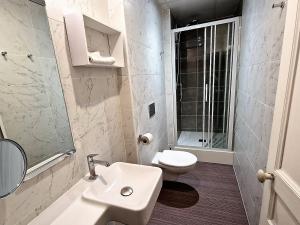 Appart'hotels ROYAL LUCHON : photos des chambres