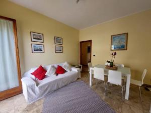 Acquadimare Apartment