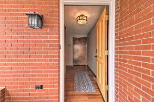 Peaceful Loveland Apt Near Hiking and Dining!