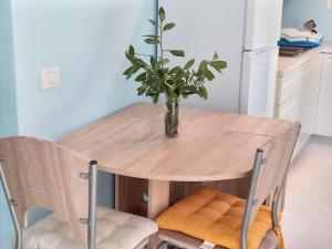 Marvis Gated Beach area apt