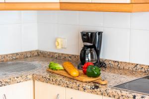 17 LOS CRISTIANOS CENTRAL by the BEACH ,WiFi