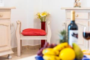 17 LOS CRISTIANOS CENTRAL by the BEACH ,WiFi