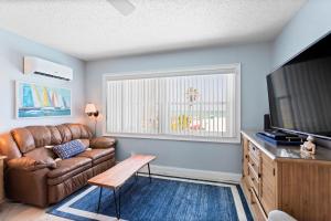 Direct Beach View Studio 2nd Fl - Surf Song #226