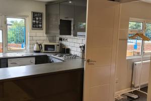 Morris Lodge, Southampton - 1 bedroom, Free WIFI & Parking