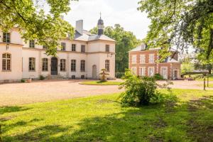 B&B / Chambres d'hotes Chateau de Charmeil- Vichy chambres d'hotes : photos des chambres