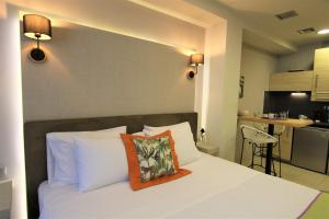 Aiolos Apartments Suites Ermou 64 Monastiraki Plaka 2nd Floor