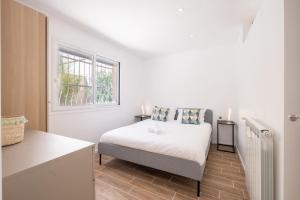 2-Bedroom Apartment with Garden