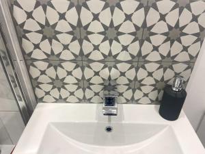 Central Southsea Boutique 2 Bedroom Flat