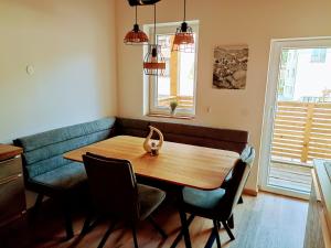 Ferienwohnung Fabiella mit Balkon Döbriach